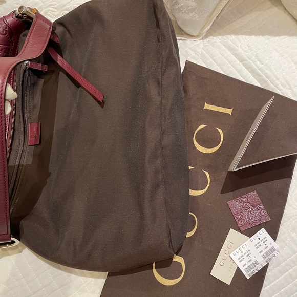 Authentic Gucci maroon leather hobo bag - Picture 9 of 17